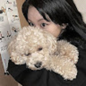 Meet your Posher, Evie